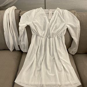 White velvet dress with removable tie belt